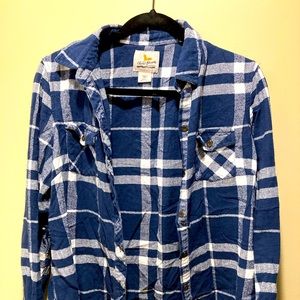 Field and Streams Plaid Flannel. Size L